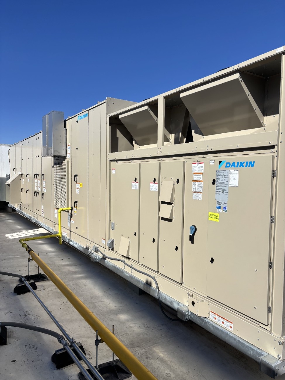 Daikin rooftop package units installed at Southwest Gas